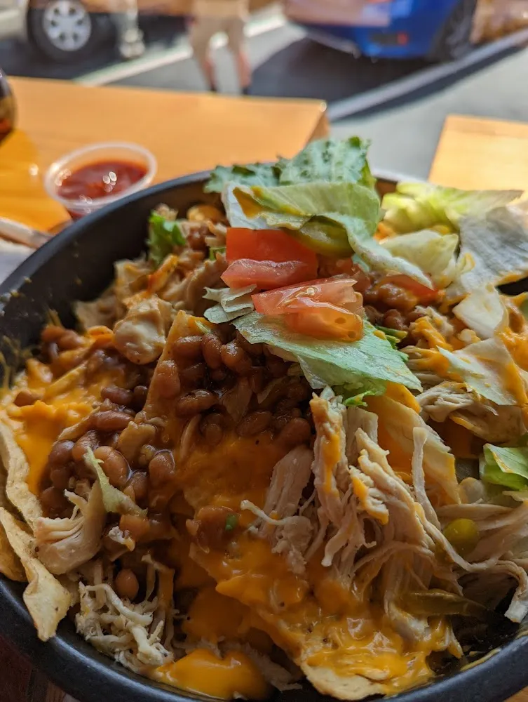 Smoked Chicken Nachos